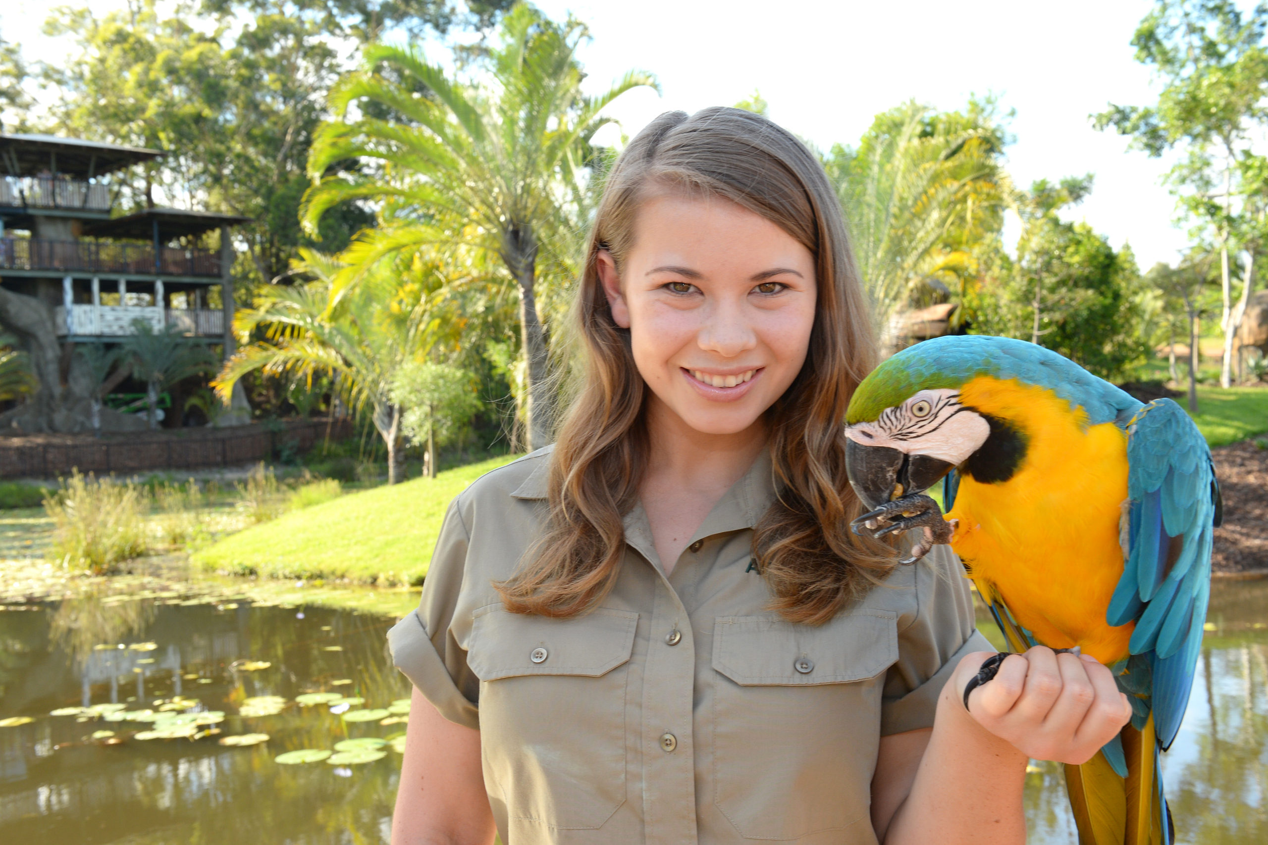 Bindi Irwin chats with The Urban Mum about where she loves to travel, about Australia Zoo, her favourite meals, and what she loves to watch on Netflix.