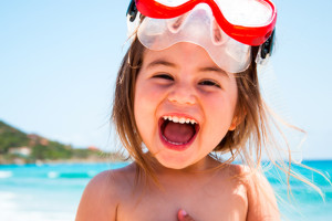 Valuable Tips for Travelling with Toddlers, where to eat, stay, shop and play - family holiday fun